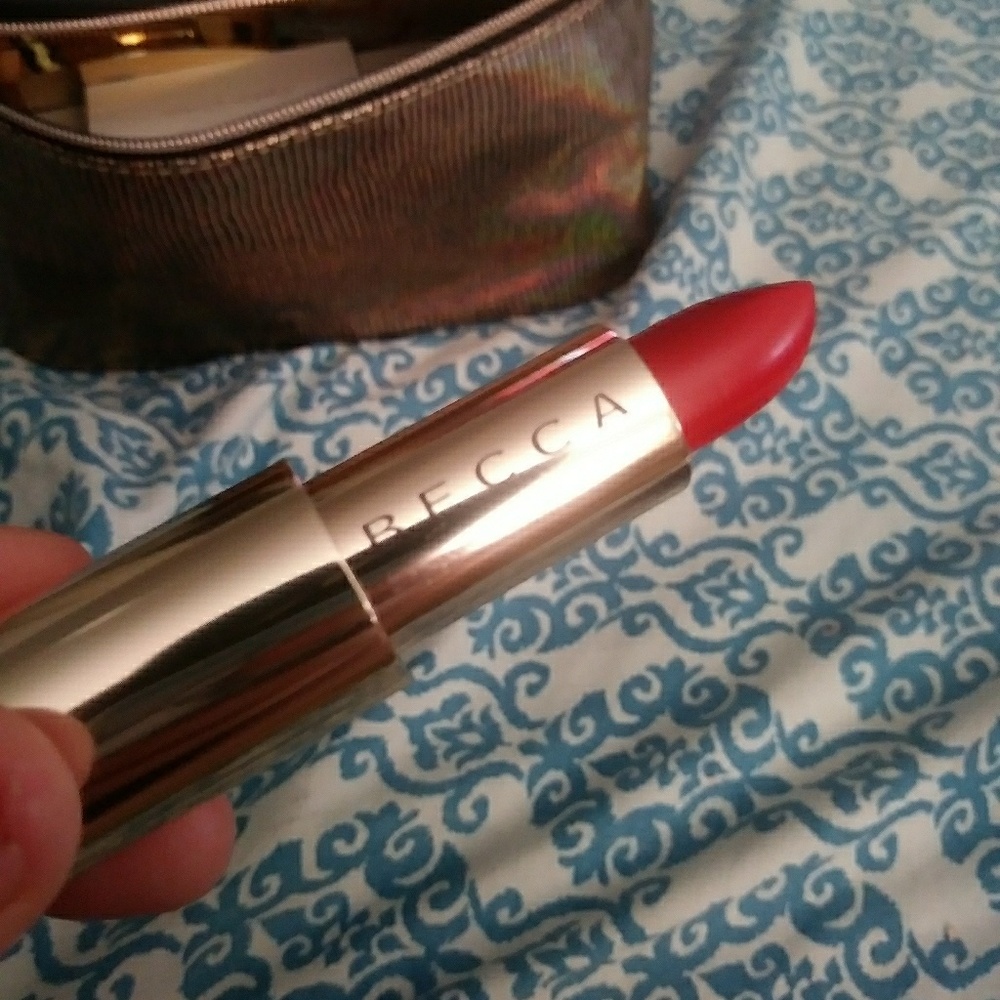 Becca - ultimate lipstick love  Scarlet